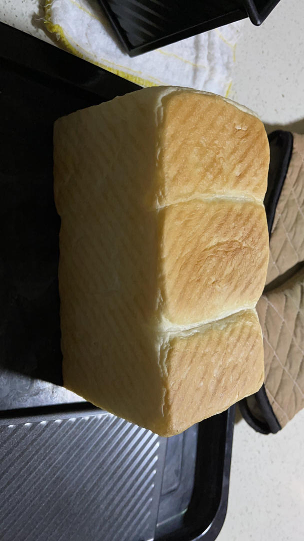 软到拿不起来的生吐司