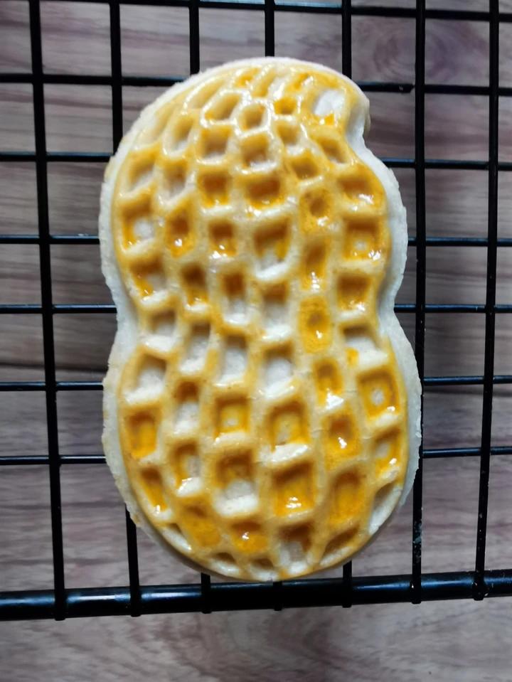 椒盐花生酥皮月饼