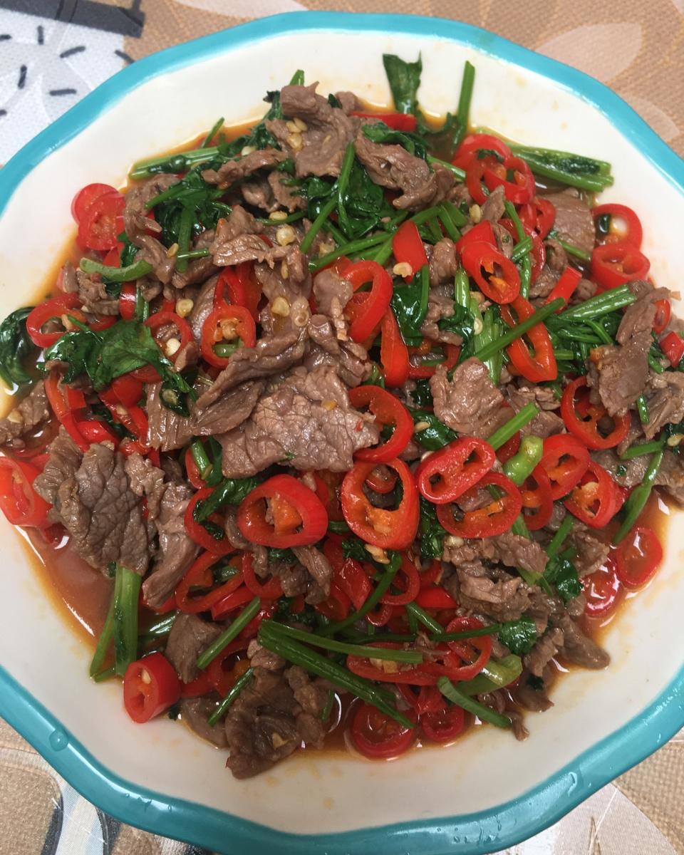 香菜牛肉