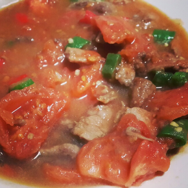 西红柿炖牛肉，酸酸的开胃菜