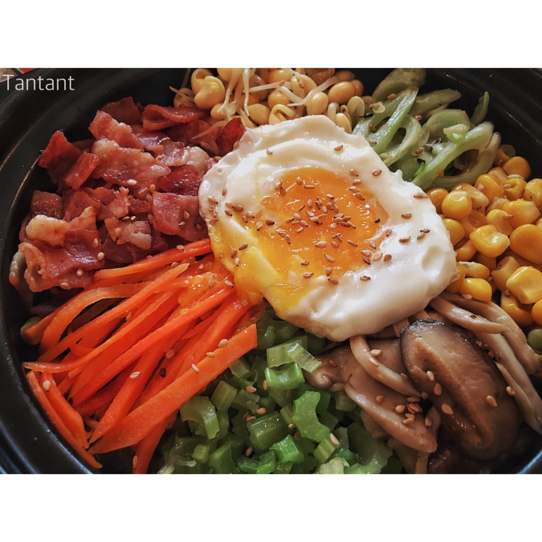 韩国石锅拌饭