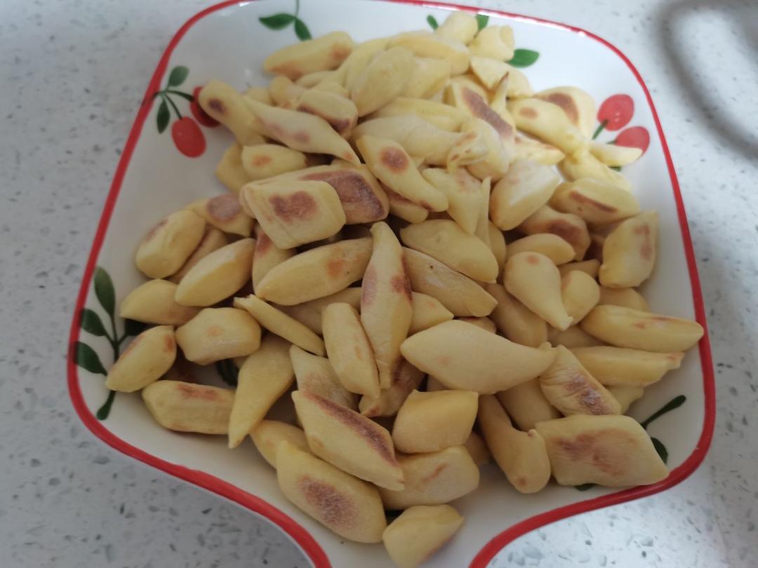 三个鸡蛋一碗面就能做出的小零食 哄娃神器 孩子一口一个喜欢的停不下来 附细节视频详解