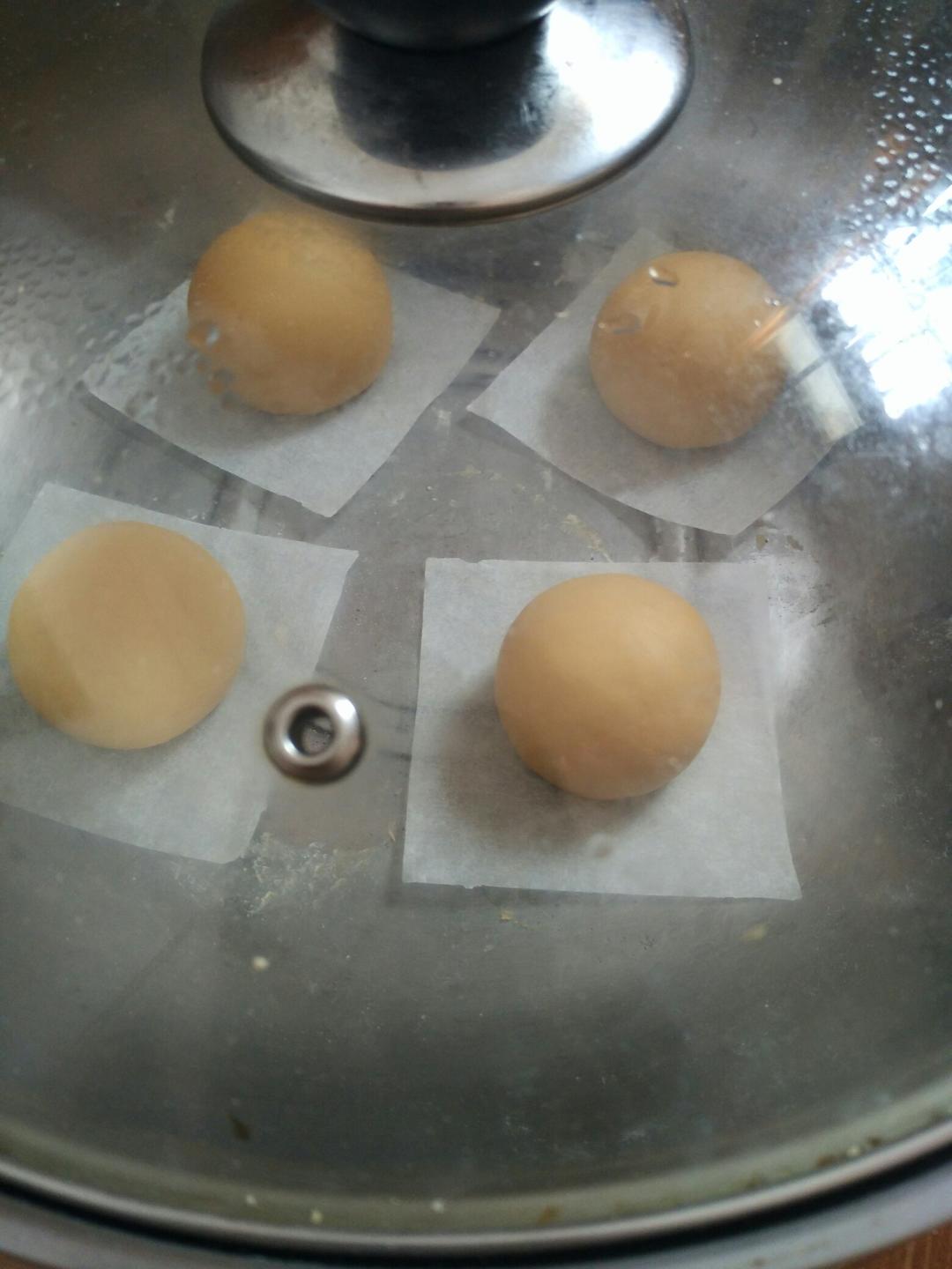 新手也可以--详解如何做出人见人爱、金黄的南瓜馒头