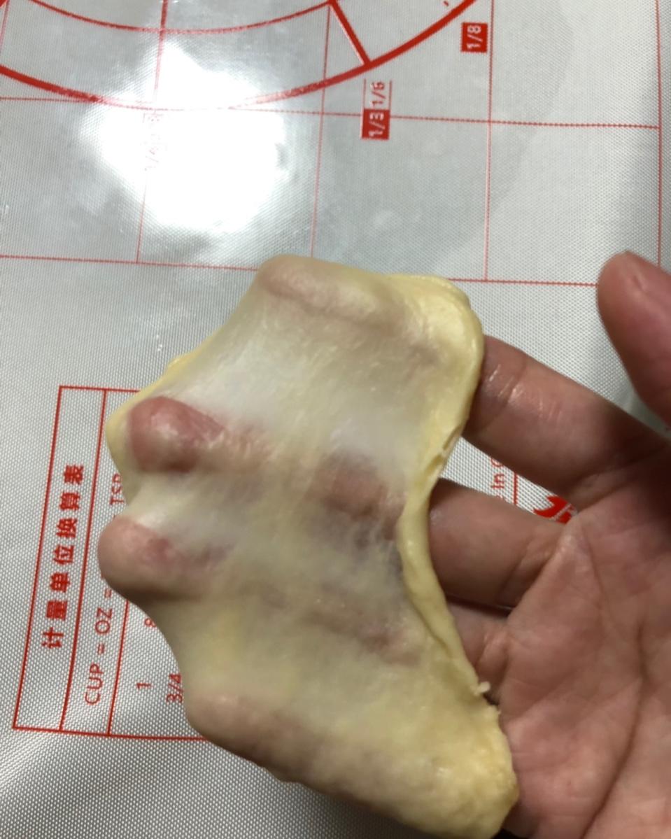 夏天面包机如何揉手套膜