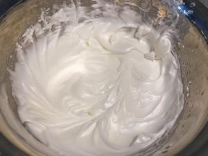 酸奶芝士蛋糕（嫩！）的做法 步骤7