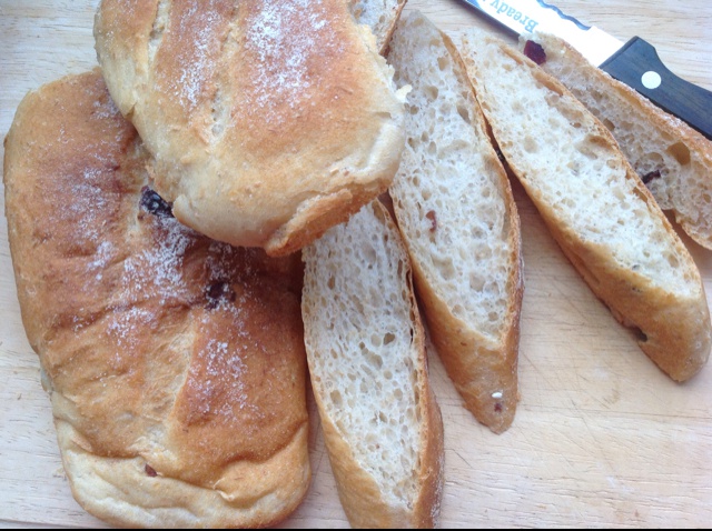 全麦蔓越莓乳酪软欧（附法国老面配方）