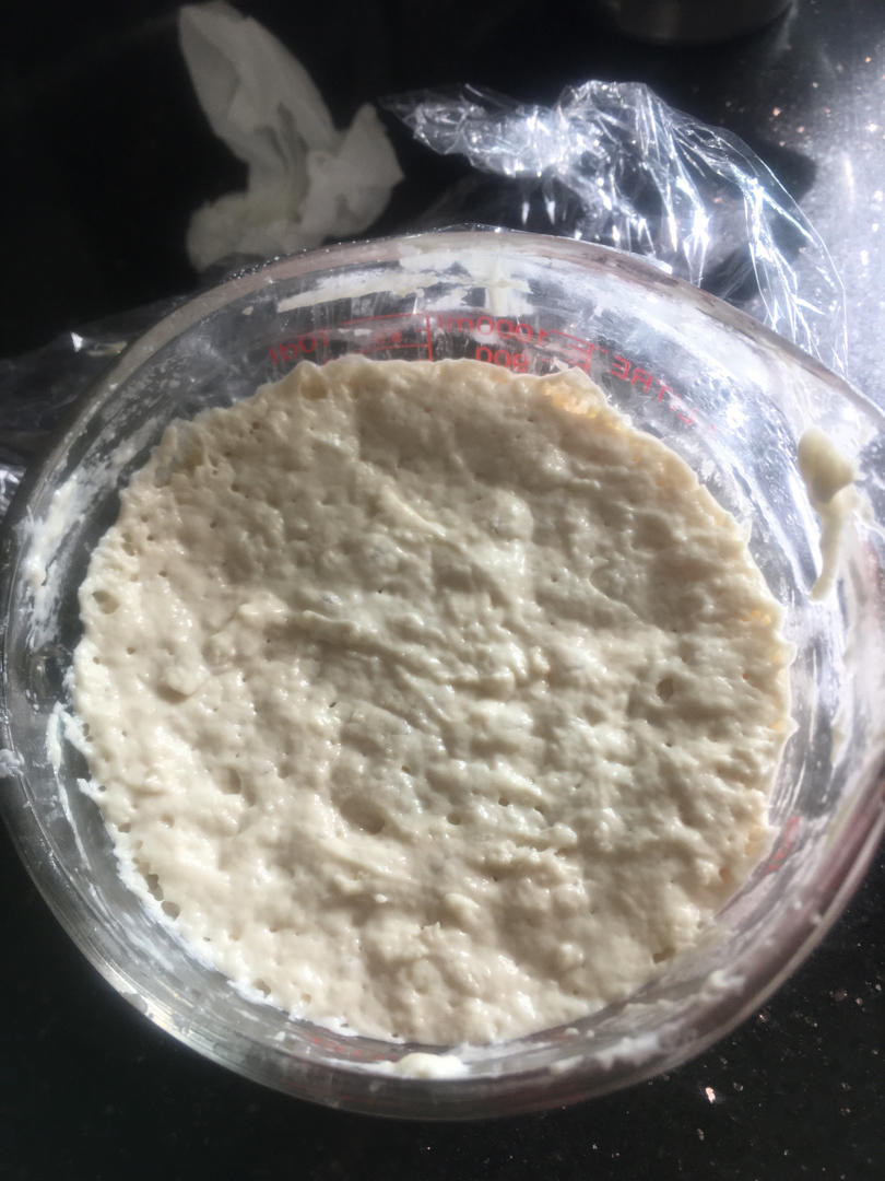 鲜奶液种超熟吐司