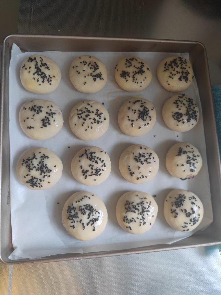 酥皮鲜肉月饼～酥的掉渣