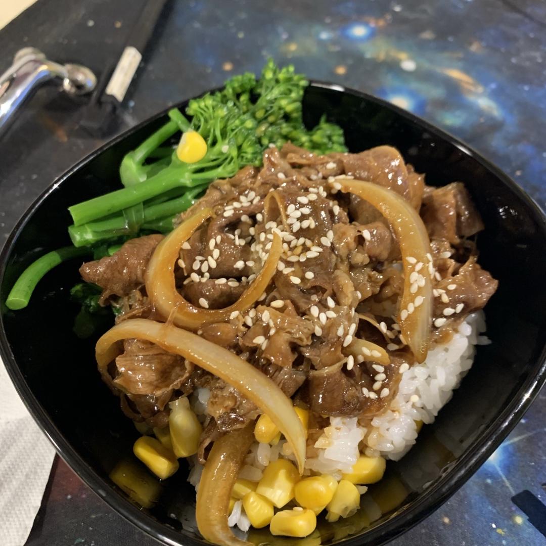 肥牛饭