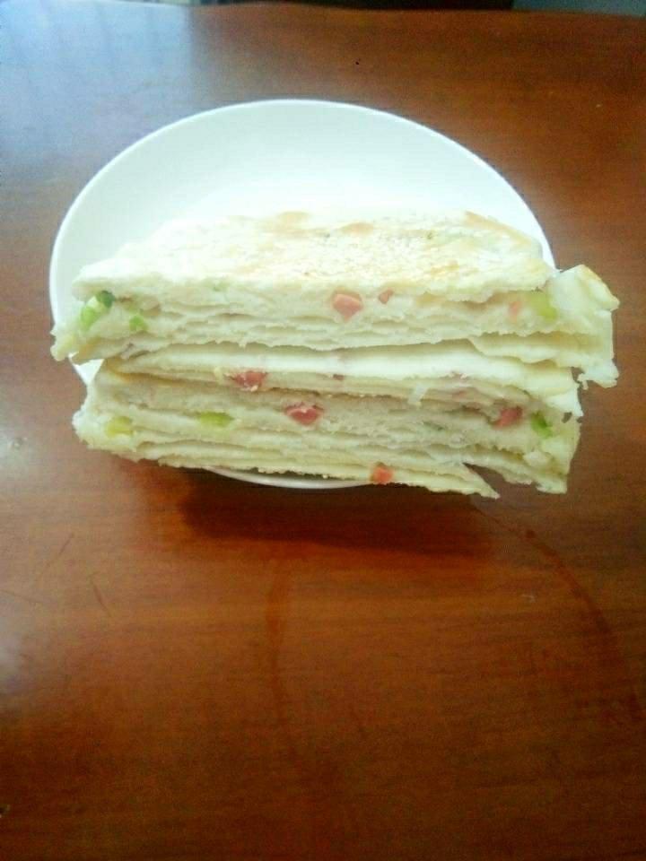 葱花 香肠发面饼