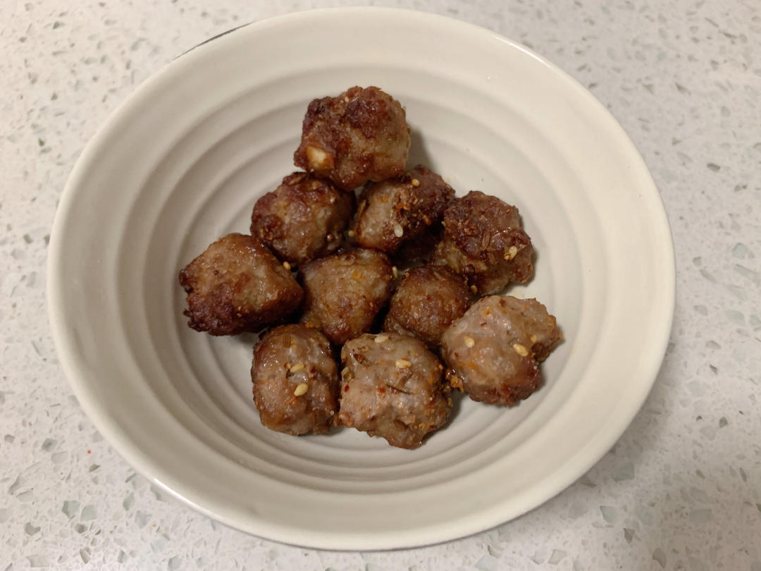 胡萝卜猪肉丸子（空气炸锅版）