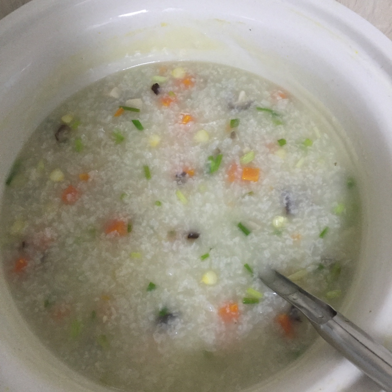 玉米胡萝卜香菇粥