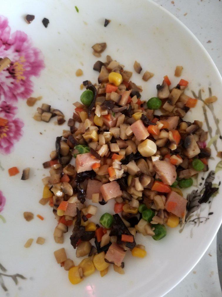 鲜香白菜包(八宝财袋)