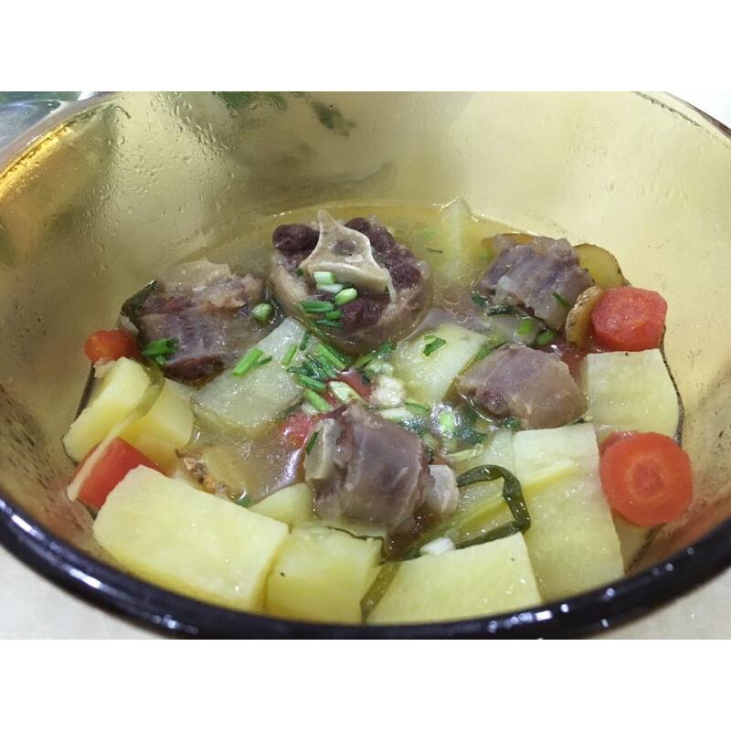 清炖牛尾汤