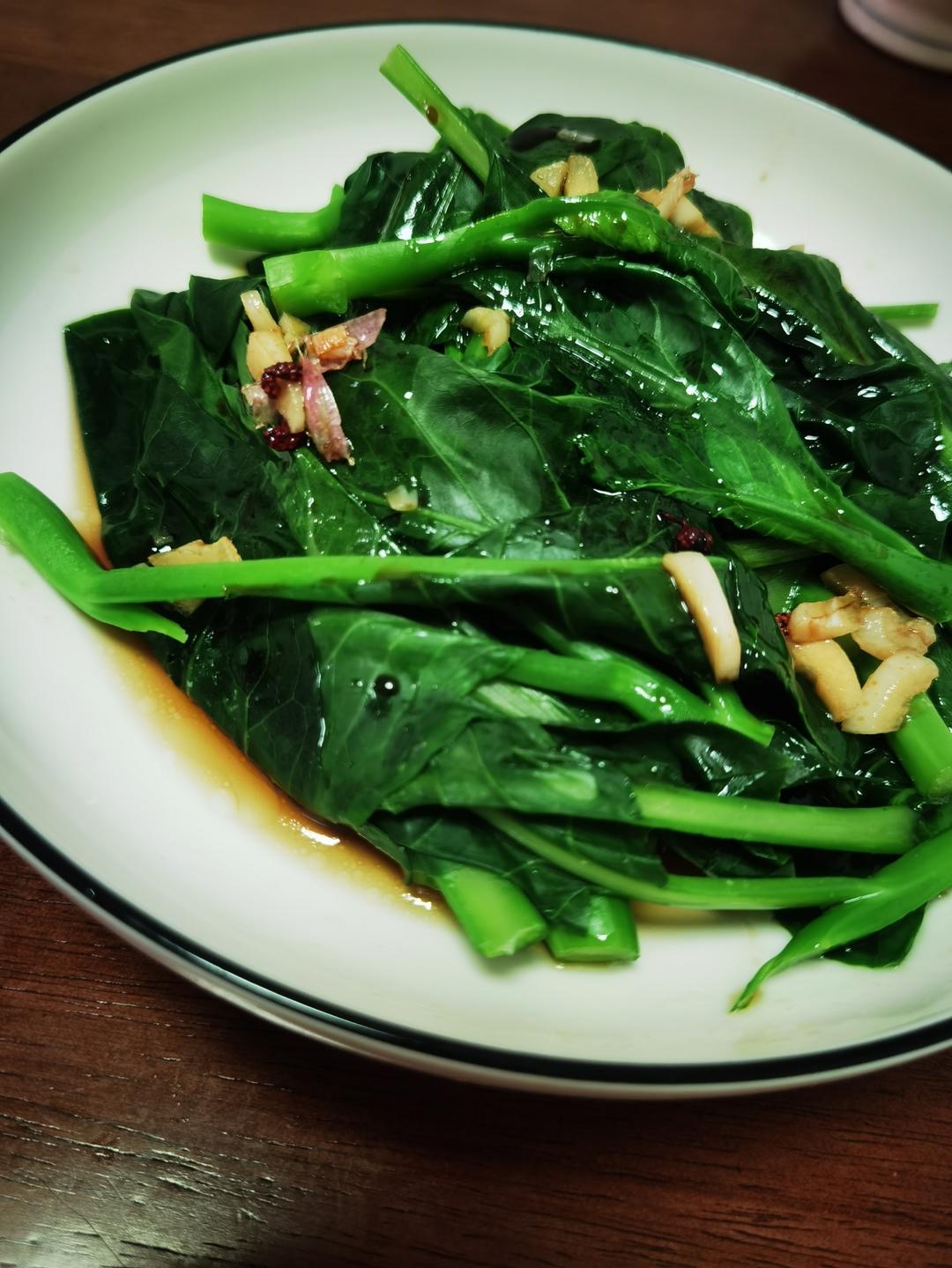 蚝油芥蓝，改刀后的比不改刀好吃百倍