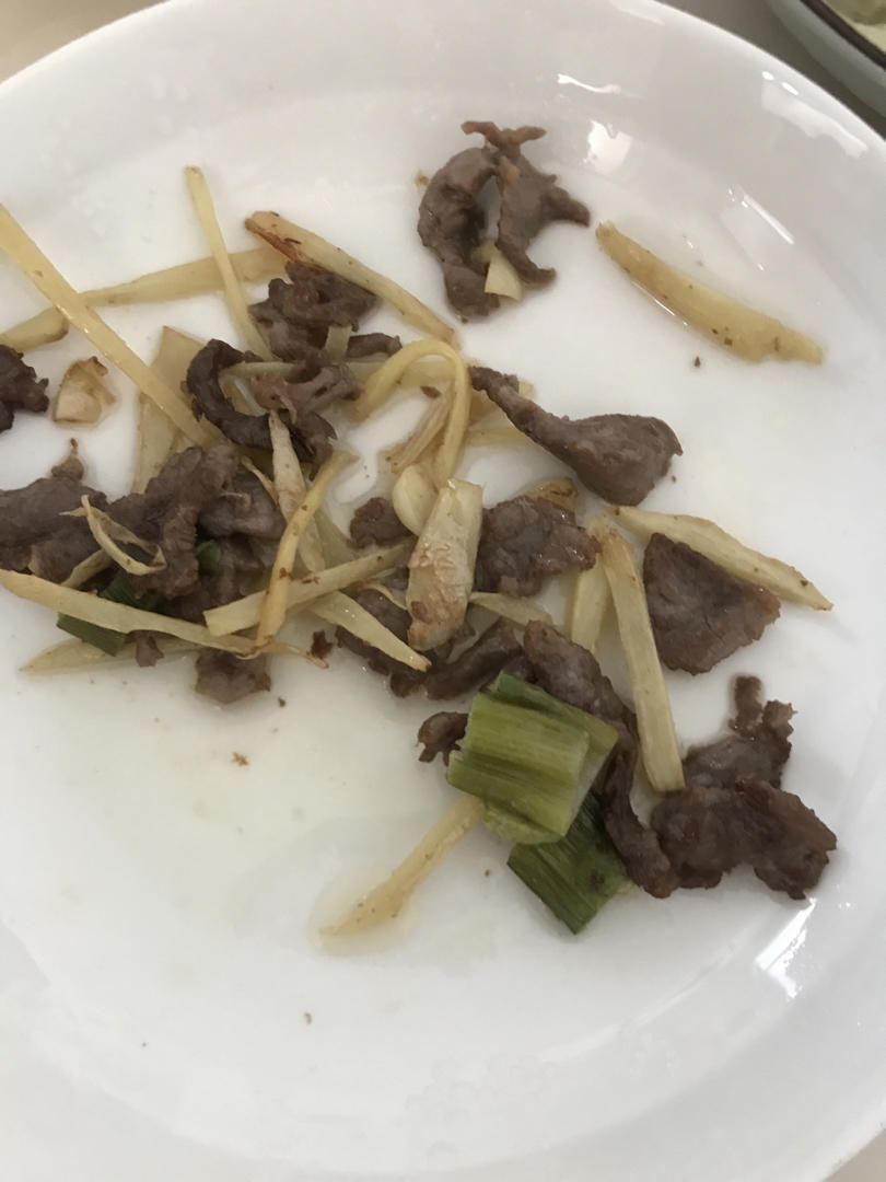 嫩姜炒牛肉