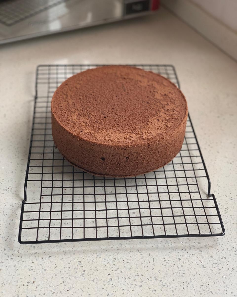 不消泡的巧克力戚风
