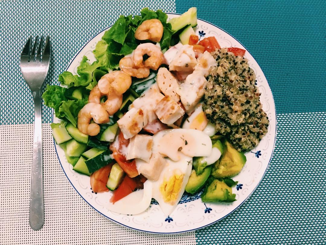 鲜虾田园沙拉