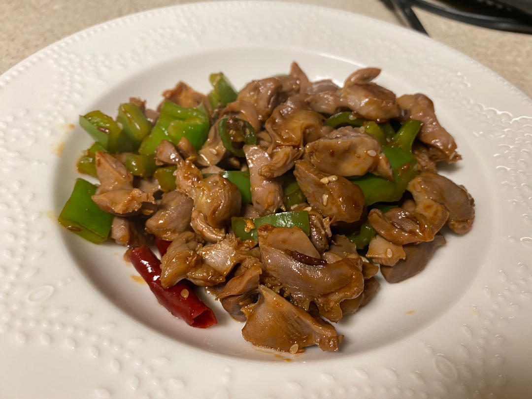 爆炒鸡胗