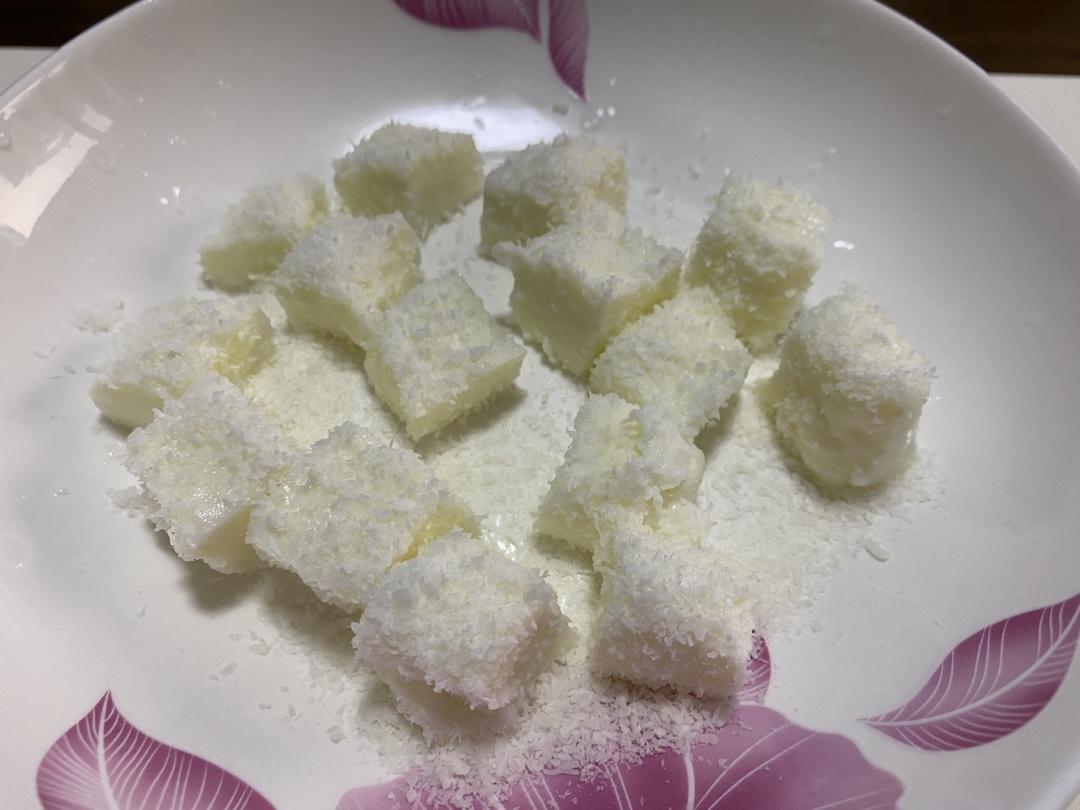 椰丝牛奶小方