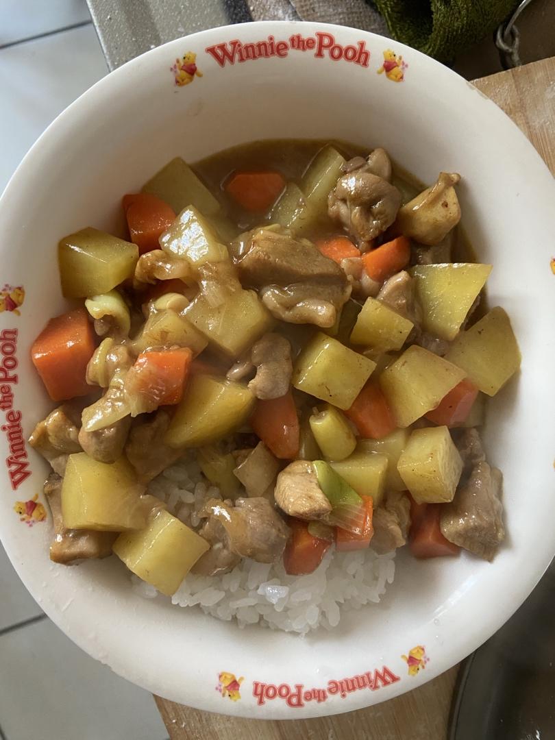 咖喱鸡肉饭