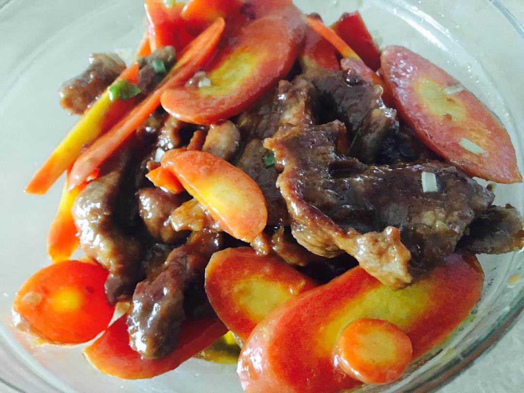 胡萝卜炒肉