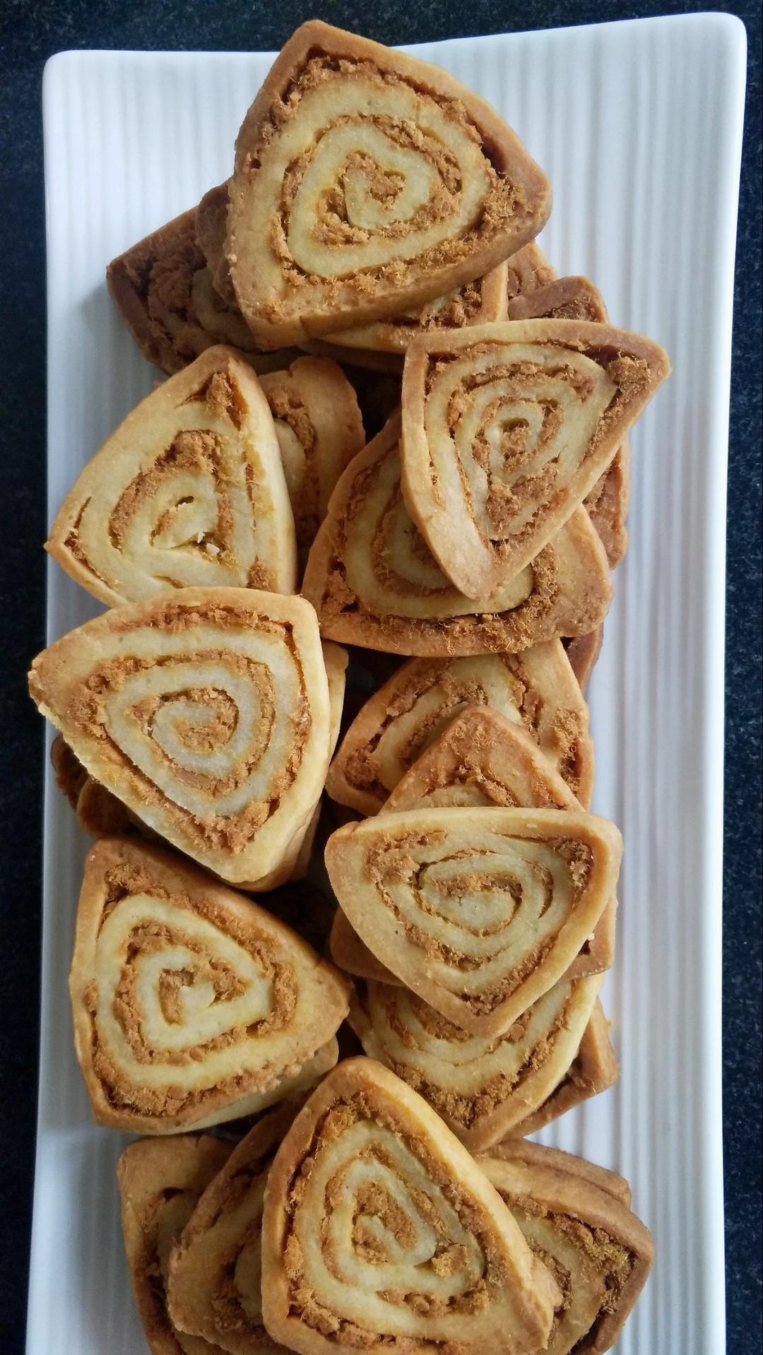 《Tinrry+》咸蛋黄肉松饼干