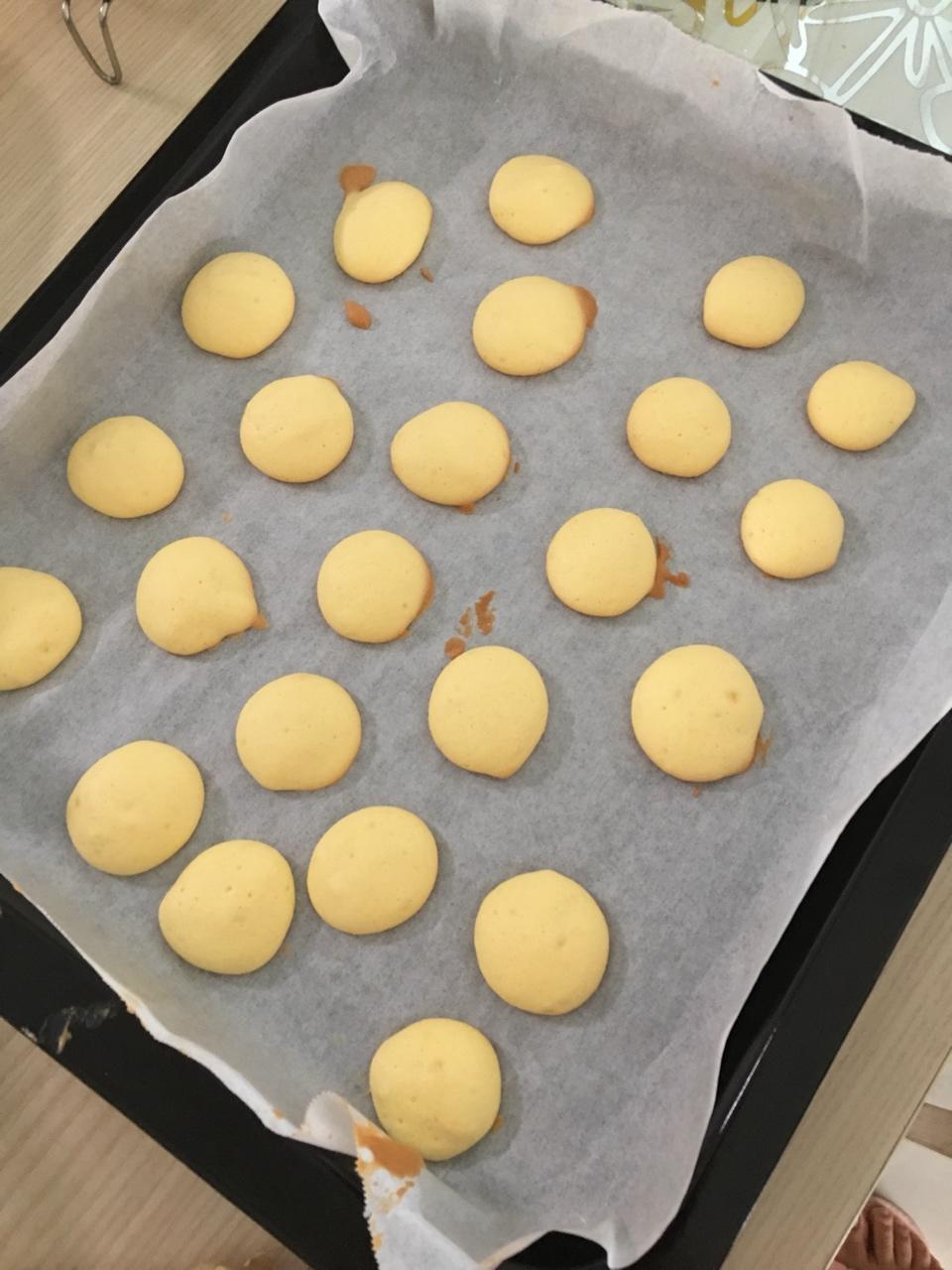 酥脆蛋香小饼干