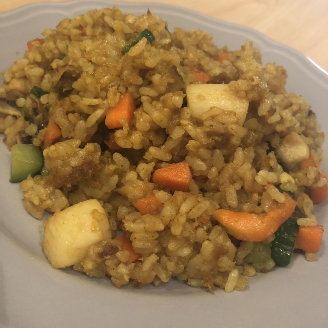 咖喱海鲜炒饭