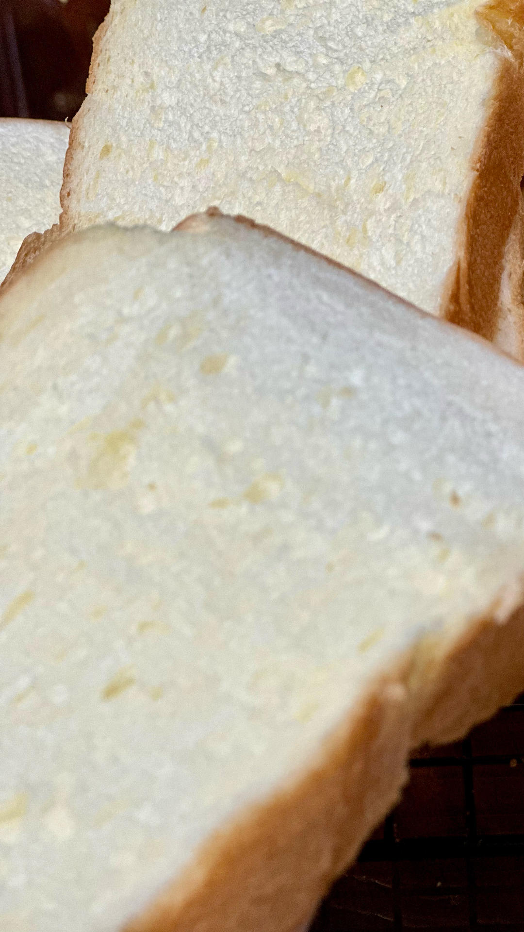 奶香纯粹的重料淡奶油吐司