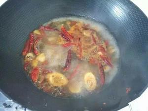辣椒大集合，麻辣水煮鱼做法，怕辣的谨慎选择的做法 步骤10