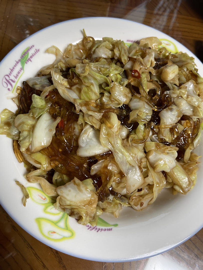 包菜炒粉丝