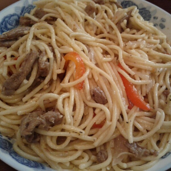 黑椒牛柳炒意面