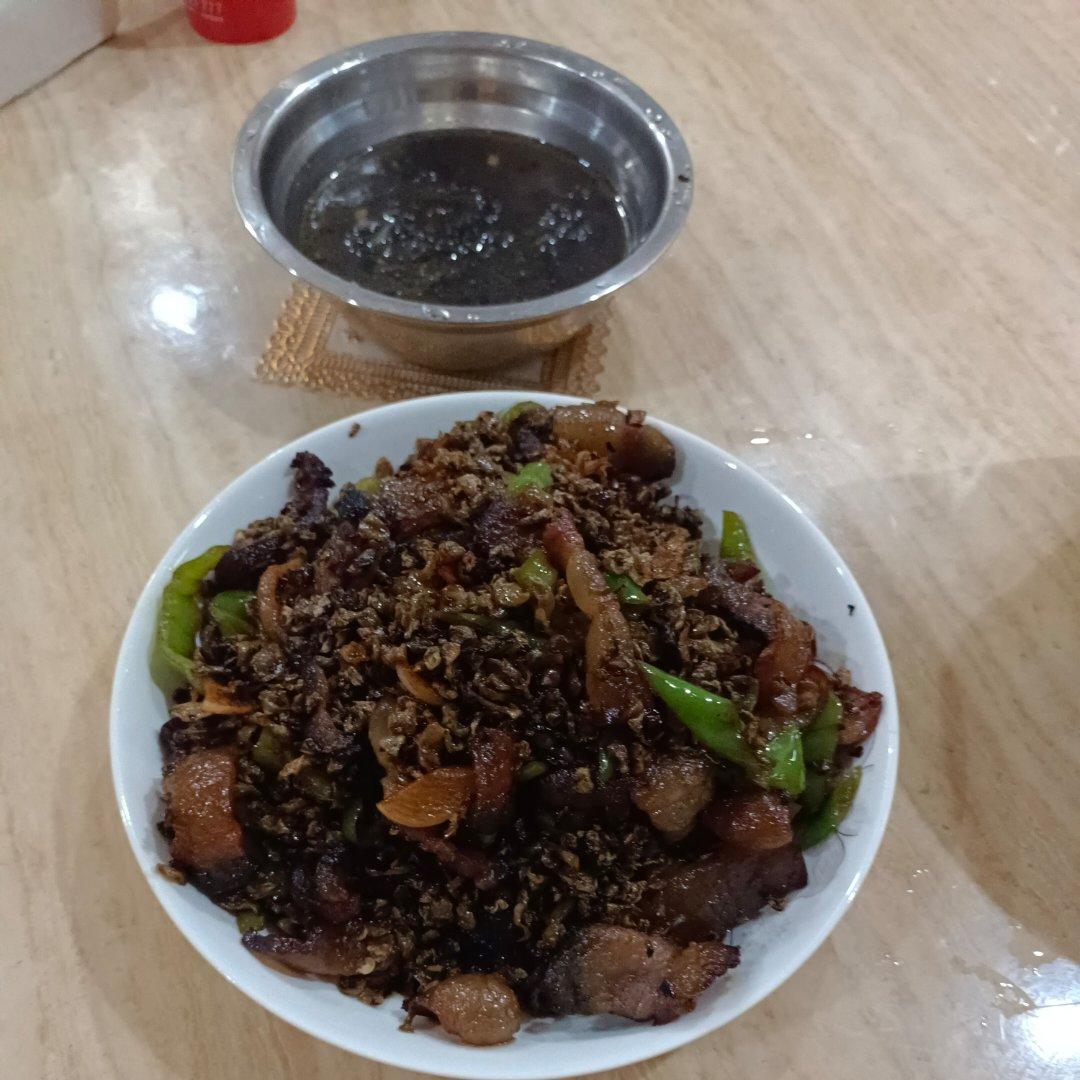 腊肉炒酸菜