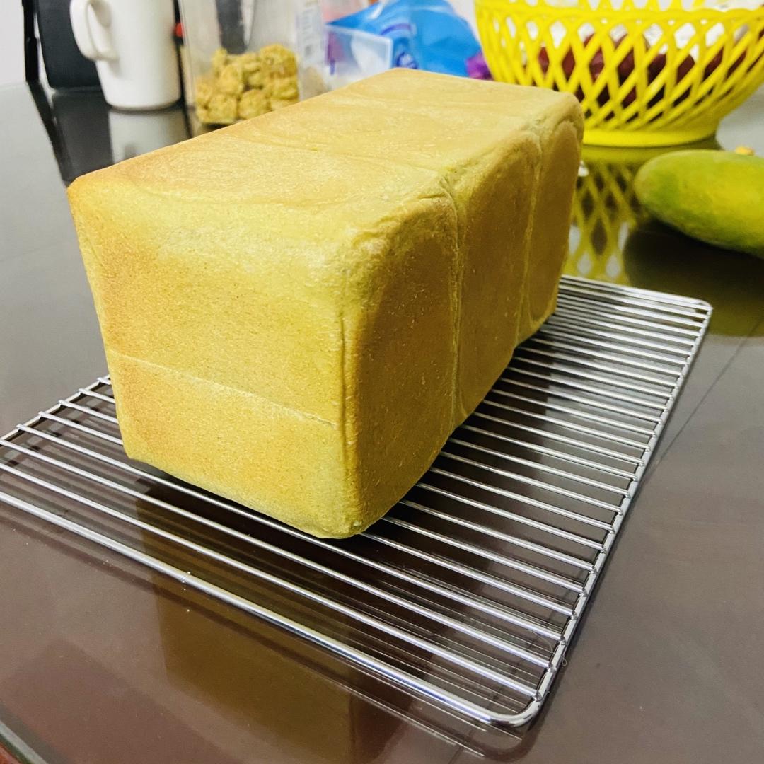 小烤箱·低糖少油蜂蜜抹茶红豆吐司