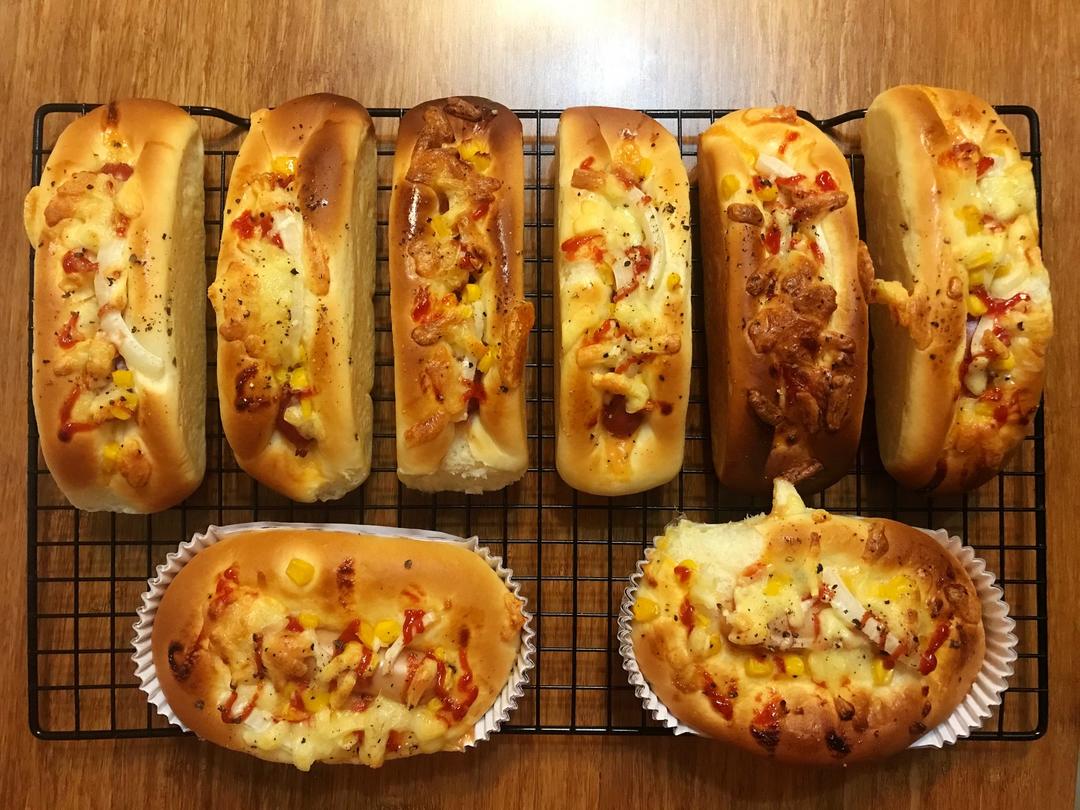 柔软又够味｜爆款热狗芝士拉丝堡