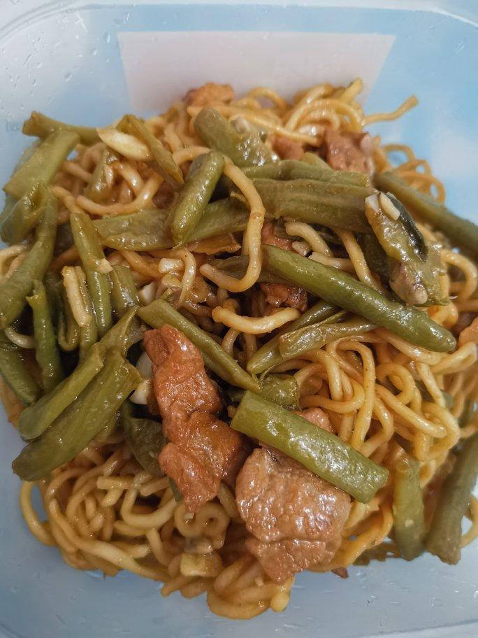 豆角焖面
