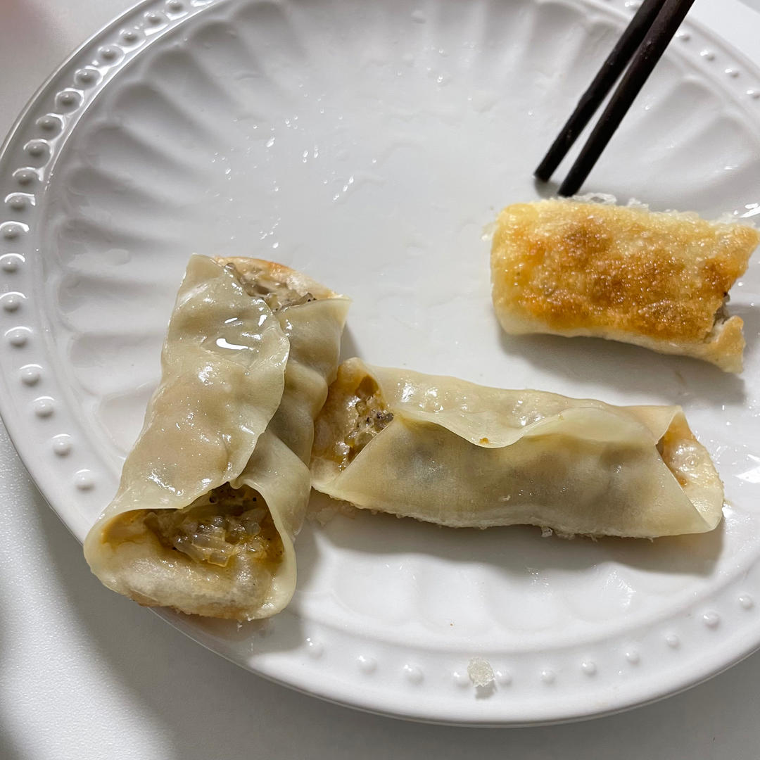 黑椒牛肉锅贴