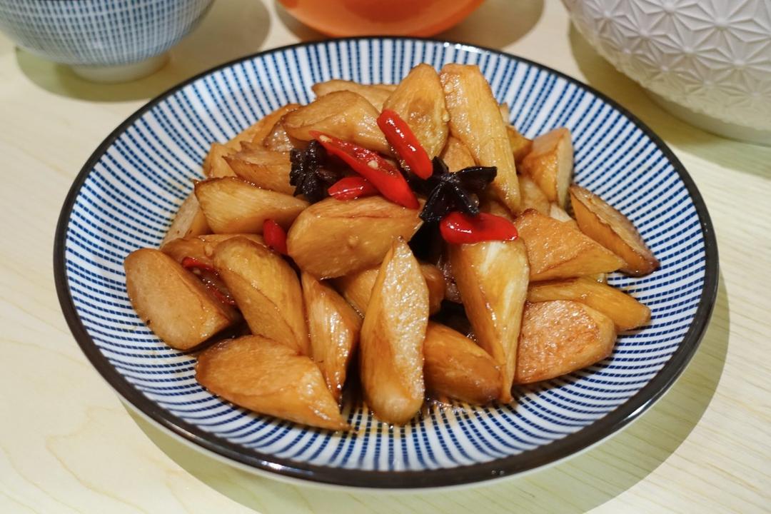 油焖茭白