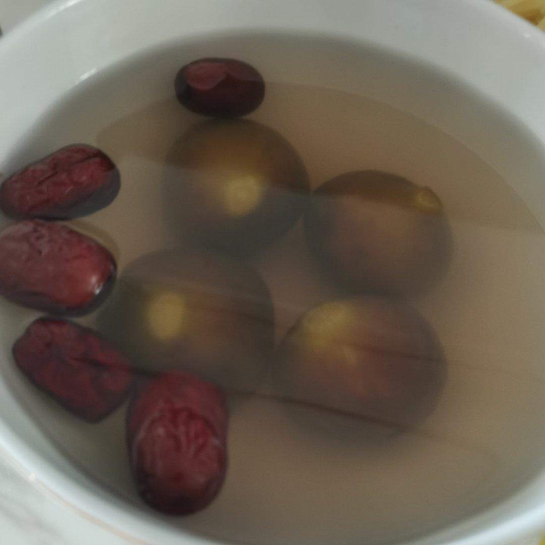 超简易清炖无花果糖水