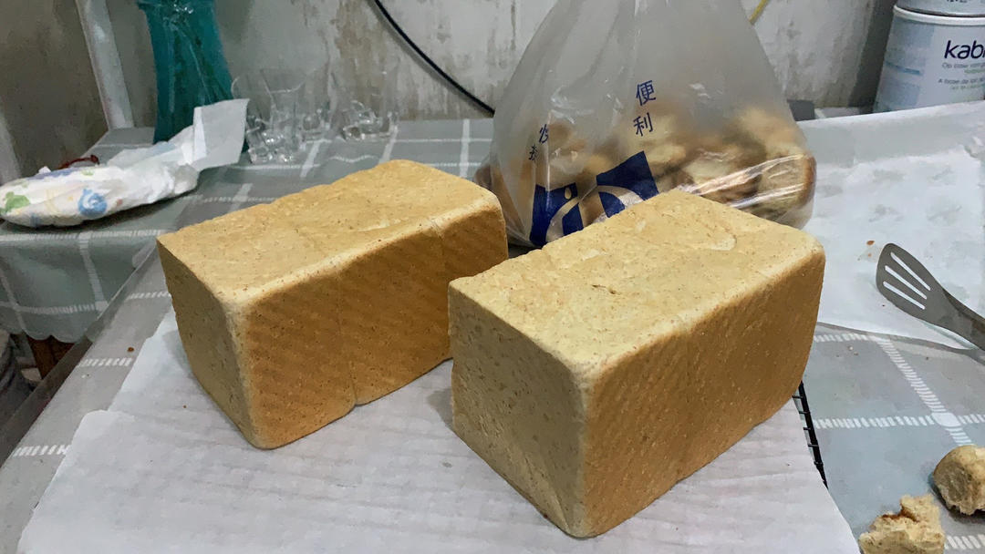 夺命软吐司(๑´ڡ`๑)超软拉丝极速方便的一次发酵吐司