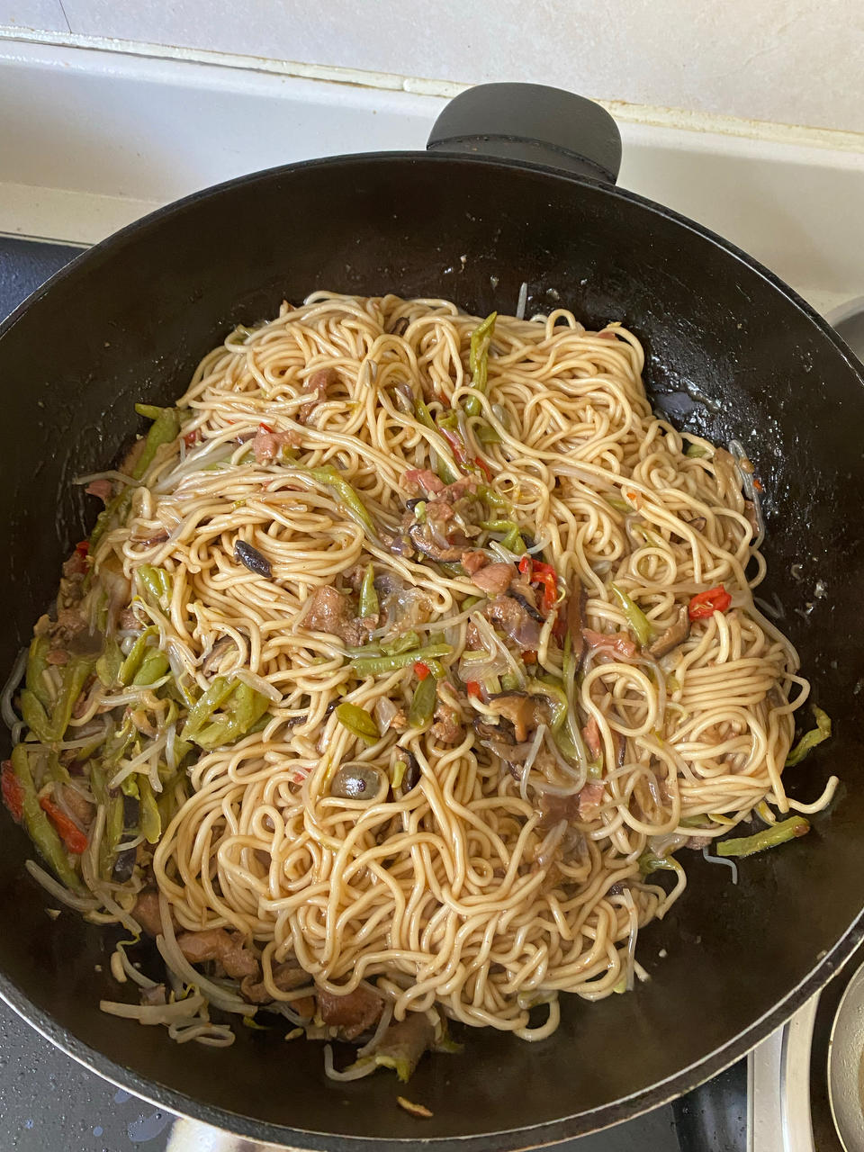 黄小豆喵做的家常豆角焖面