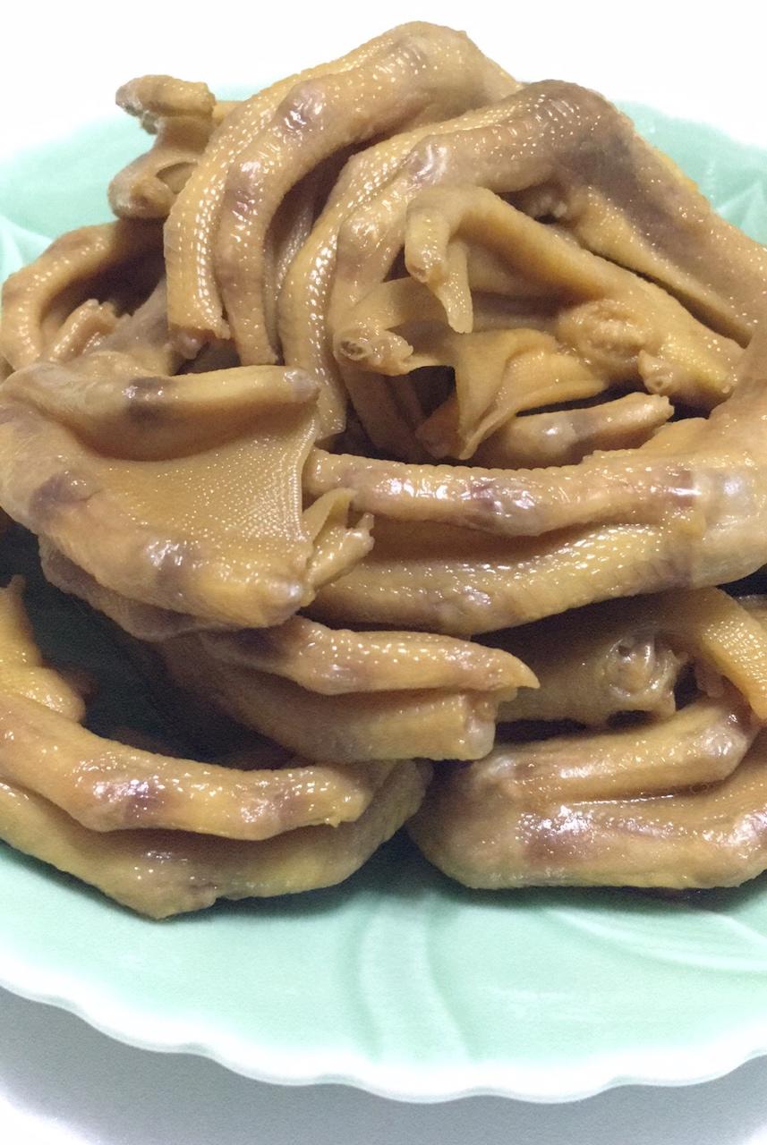 香卤鸭掌（好吃得不得了）