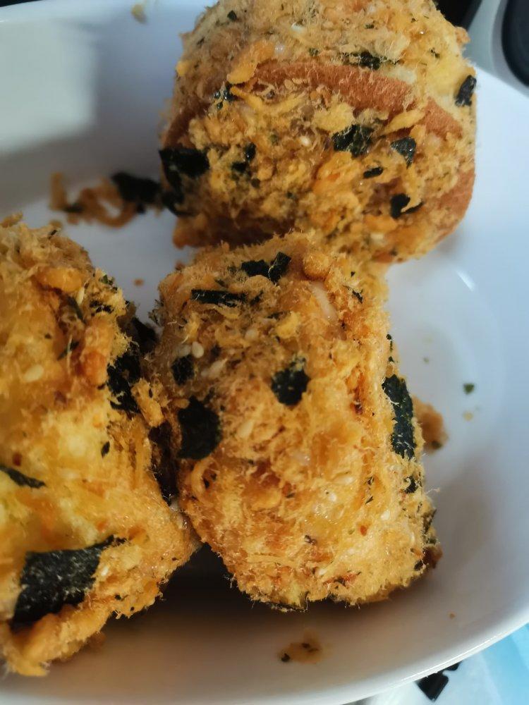 美味海苔肉松小贝