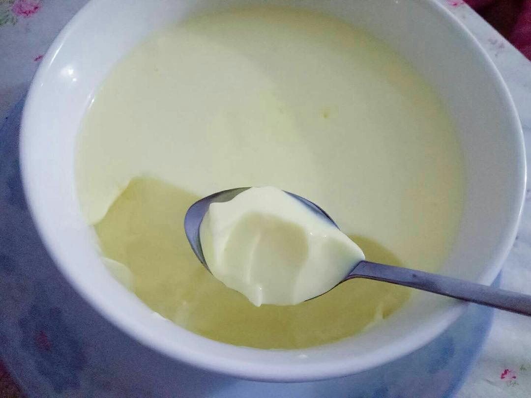 牛奶蒸蛋