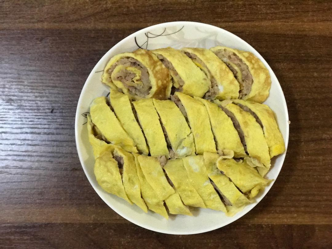 老爸的手艺---蒸肉蛋卷