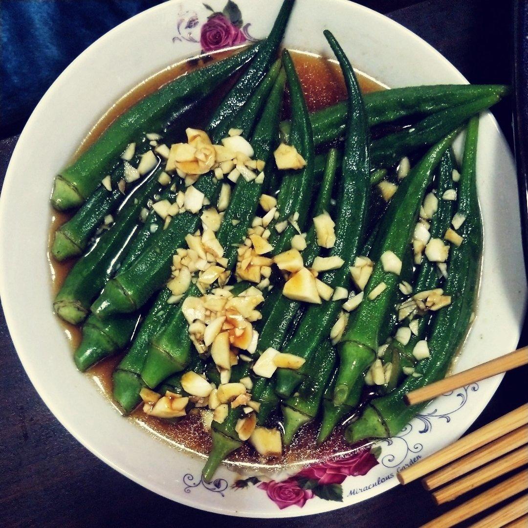 开胃菜凉拌秋葵