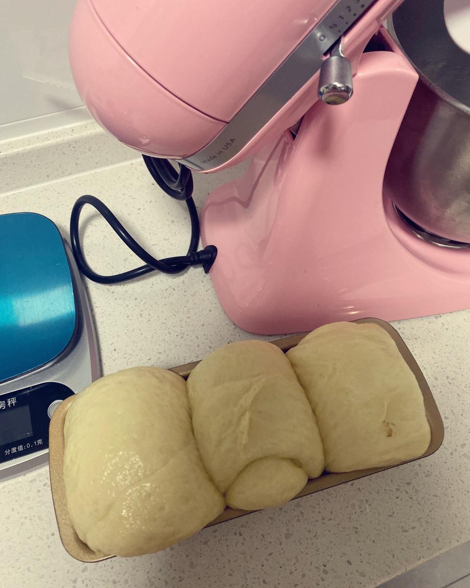 北海道香浓吐司（消灭淡奶油，Kitchenaid使用详解）厚切味道更赞噢！