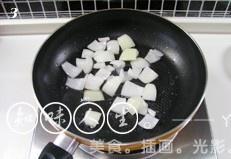 辣白菜锅的做法 步骤3