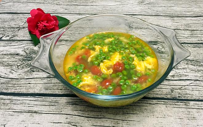 豌豆番茄鸡蛋汤的做法